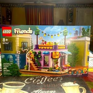 Lego Friends Heartlake City Community Kitchen